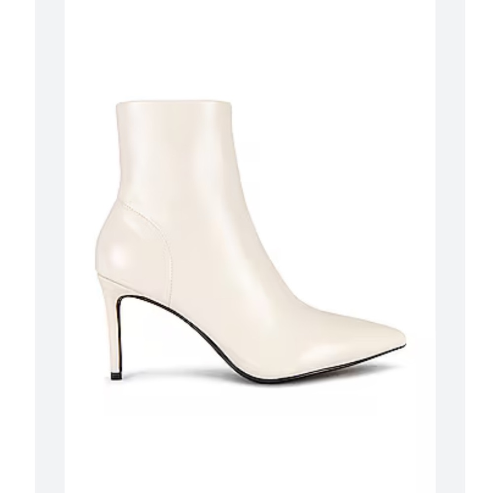 SCHUTZ Cream Heeled Boots